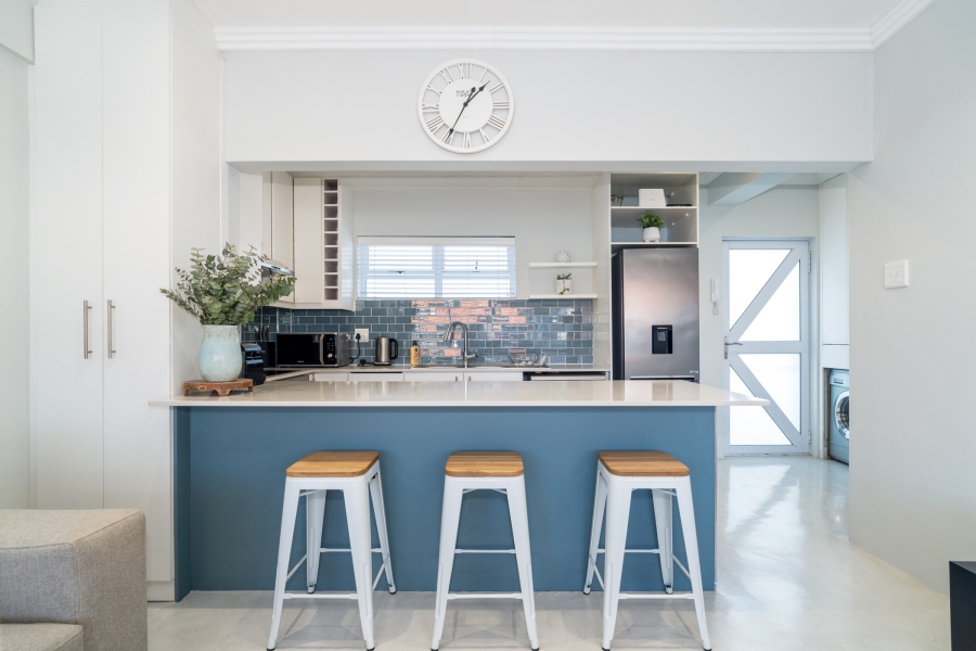 1 Bedroom Property for Sale in Green Point Western Cape